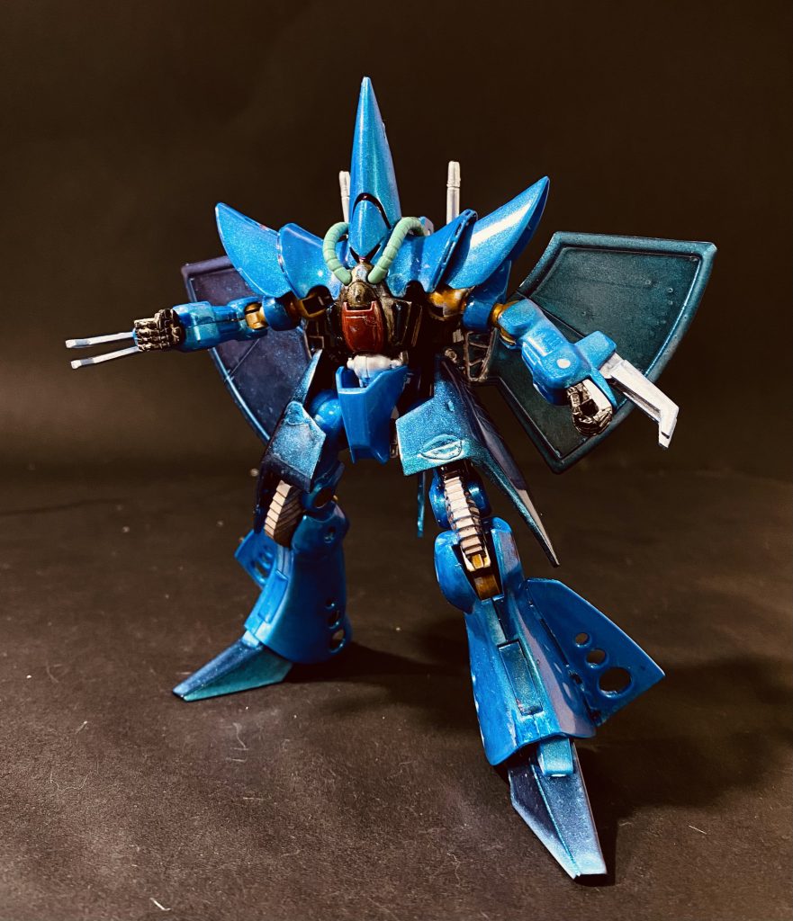 独特の威圧感がありますね。ちなみにフェダーインライフルを持たせるのは面倒いのでやめました😆