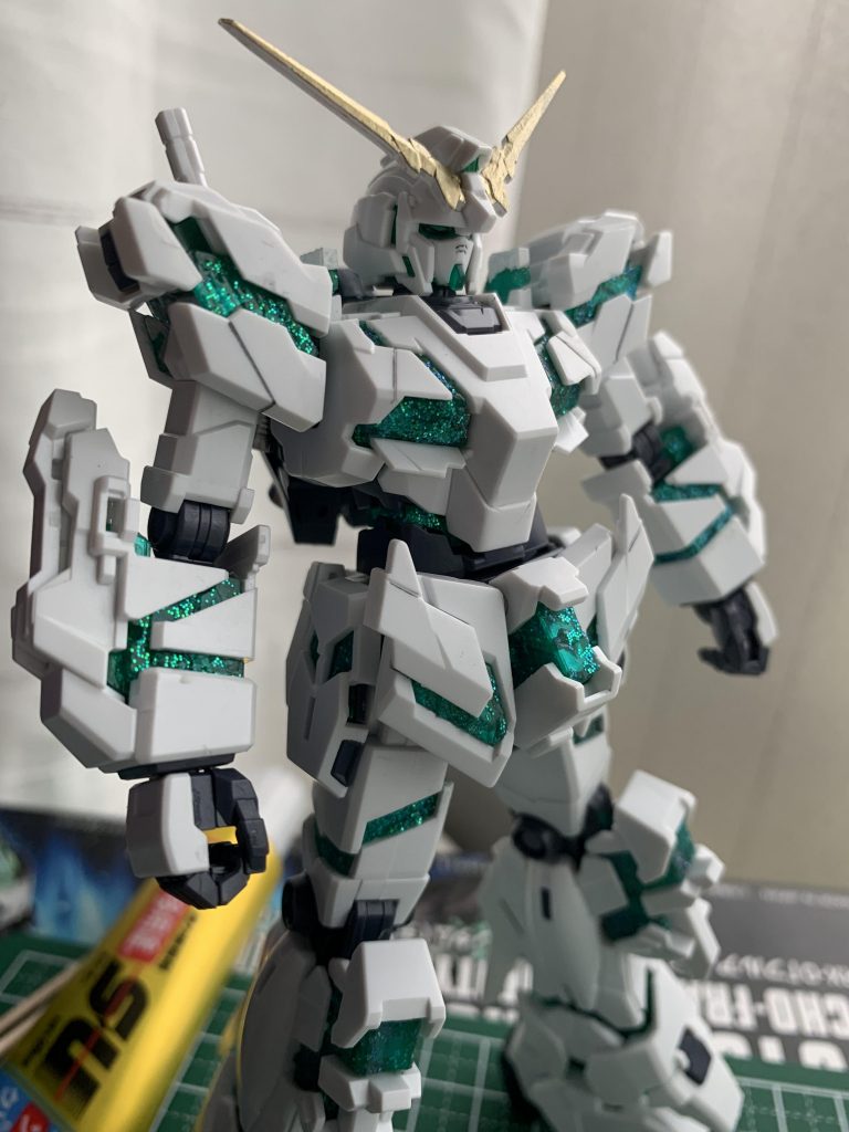 色入れないとやっぱり軽そう