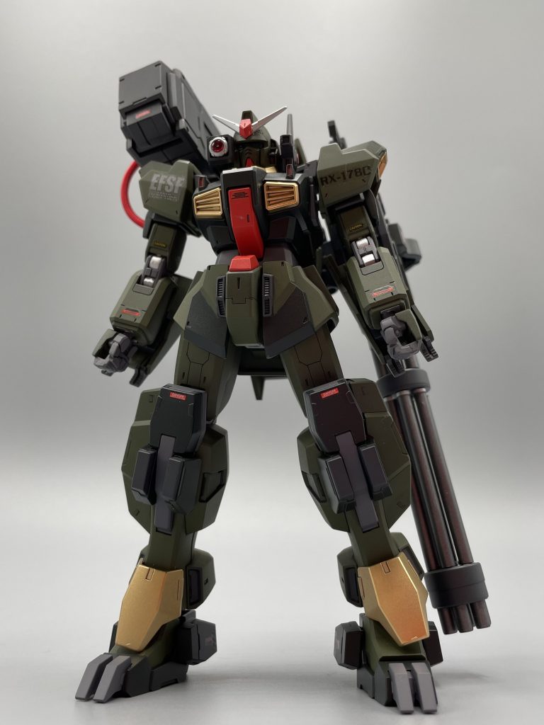 塗り分けもがんばりました!画像ではわかりにくいのですが、ダークグリーン部分は明暗違いで2色つかって塗り分けてます(✽´ཫ`✽)