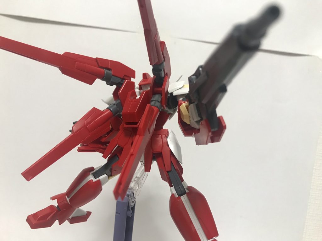 この状態で腕のみ変形などもできます