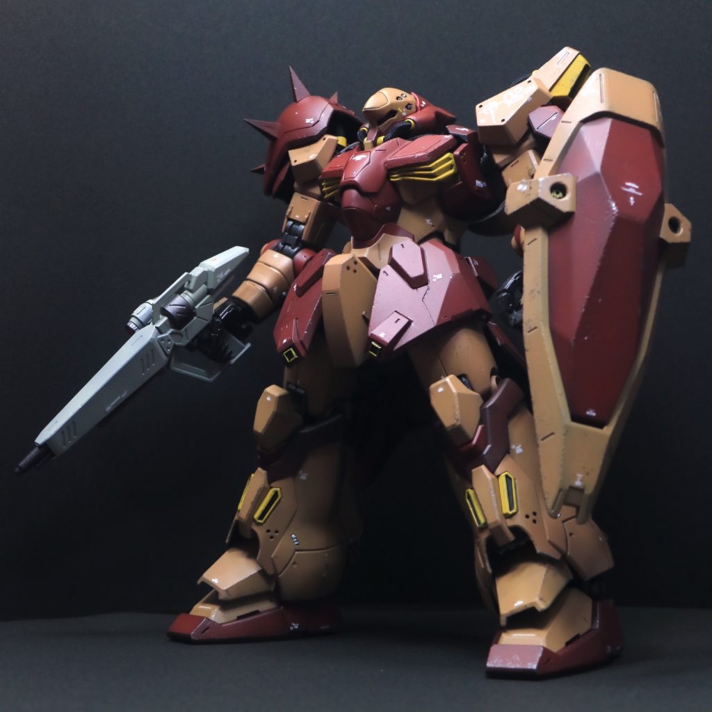 ダバオ襲撃前の機体をイメージしているのでダメージ表現は控えめにしています。