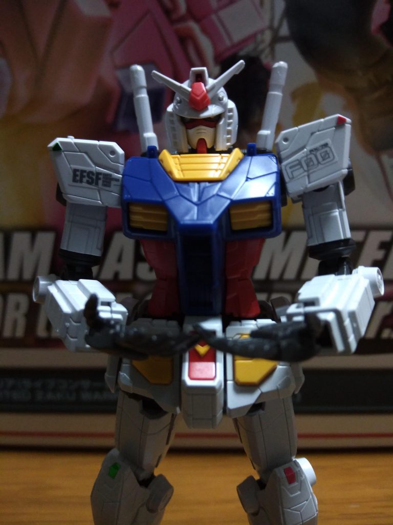 素組みデモこれはいいっすね！デカールが浮いちゃってるのは…いい貼り方ってありますか？教えてくださァい