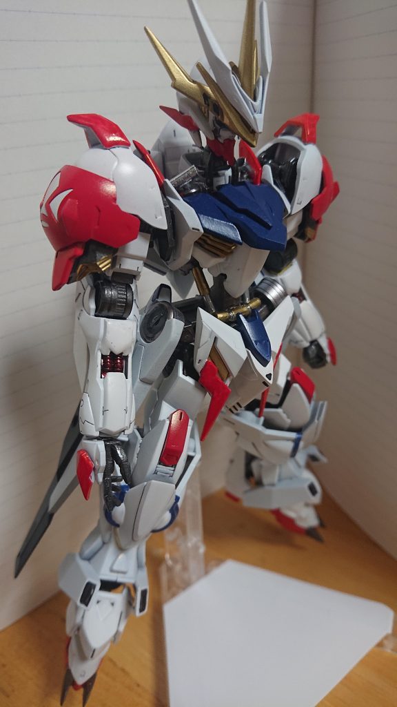 いかがでしたか?今回初めての全塗装ということもあり、色んなところに工夫してみました。フレームのシリンダーなど自作でしたか違和感なく出来ていると思います❗