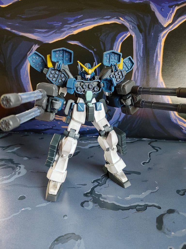 上半身のハッチフルオープン状態。TV版のヘビアよりも肩のミサイル増えてますよね。TV版は両肩で6発だっけ?少ないよね笑。なんかよく弾切れしてた印象なんですけど弾切れればアーミーナイフでの戦闘が見れたんでそれはそれでかっこよかったですね~。あっエンドレスワルツ版のヘビアでしたね。危ない忘れてた…。