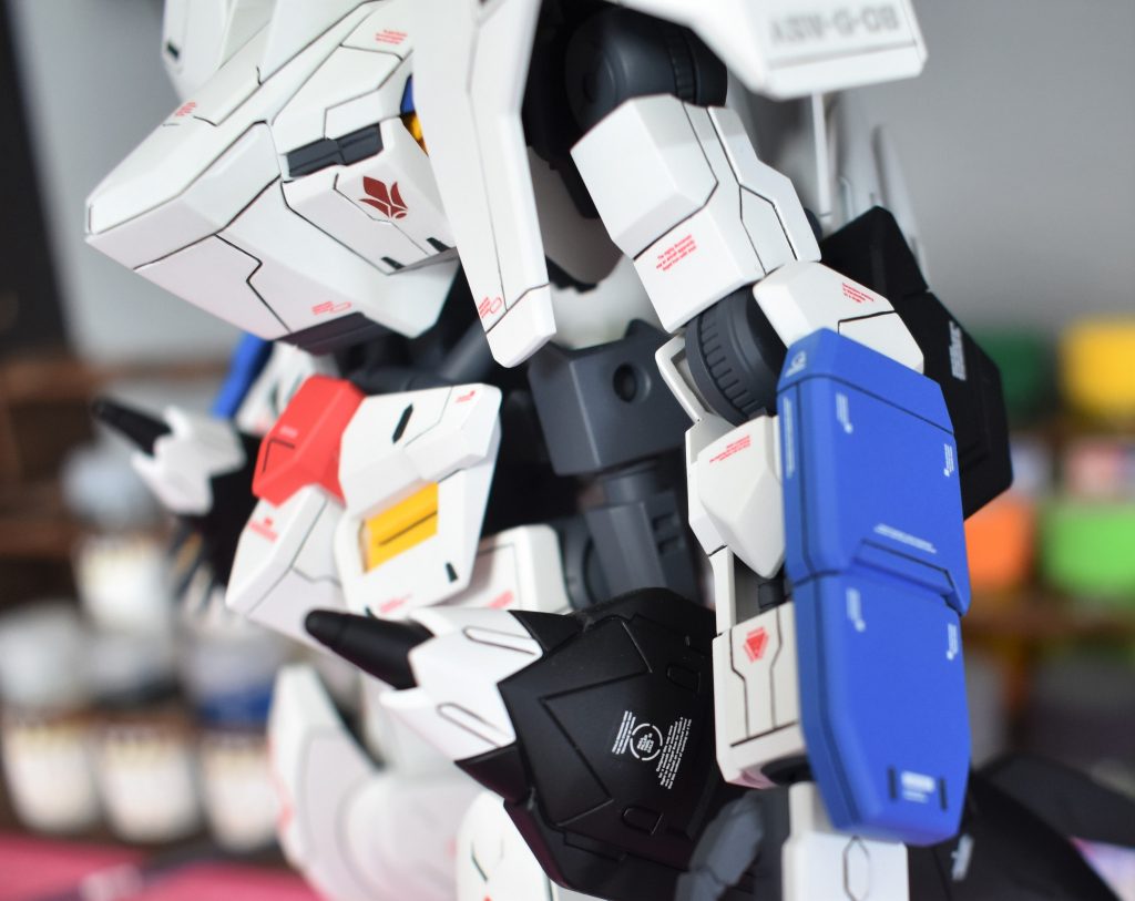 ガンダムバルバトス第６形態–3枚目/制作者：しろもももぐ