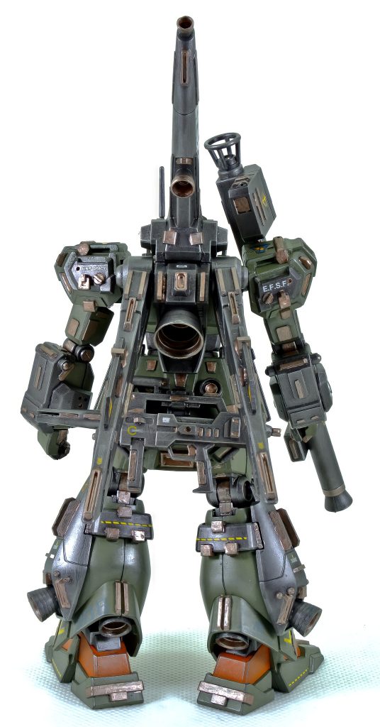 背面からビームライフルラックを自作しました。