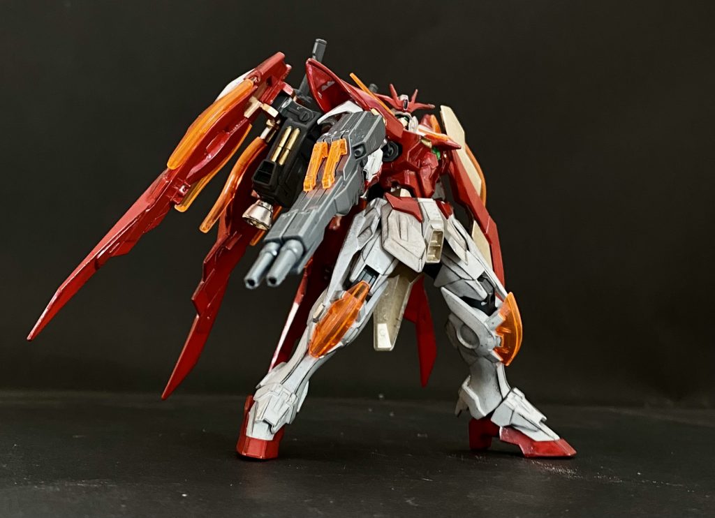 下から撮影するとゴツく見える不思議。