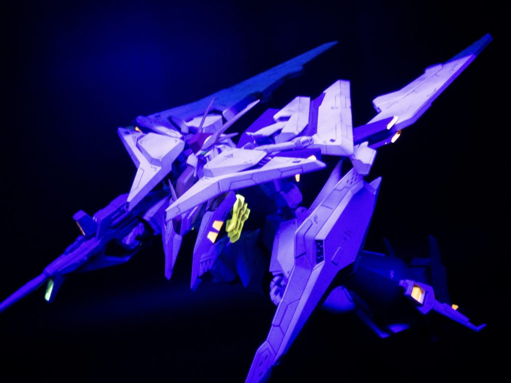 フライトモードでも光らせてみました。