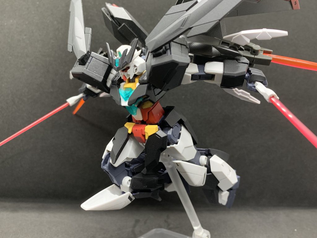 サーベル4刀流も可能。