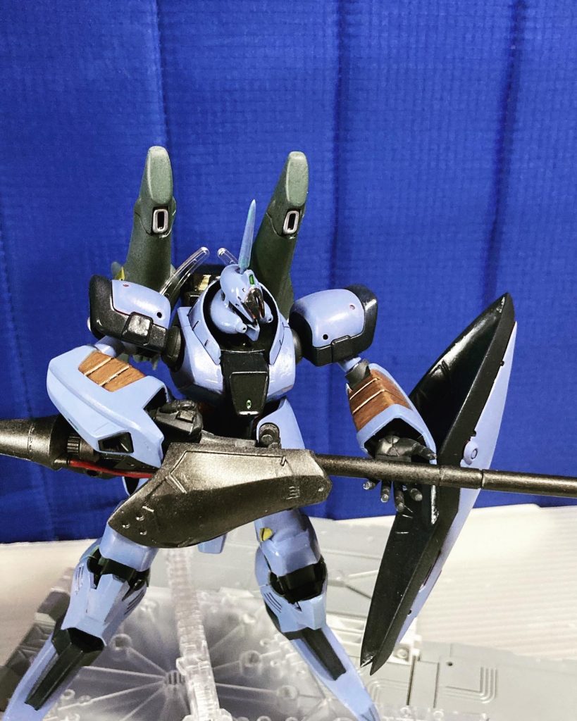 本当はエルガイムのランドブースターっぽいものを作りたかったんですが思いつかず、キマリスブースターをまんま背負って空間戦仕様w