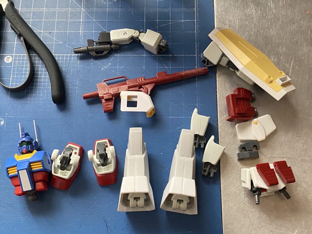 頭部ユニットは…おそらく強さの源。