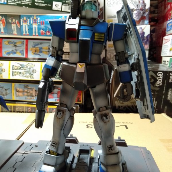 MG ジム・キャノン(レビル艦隊所属142MS小隊機)