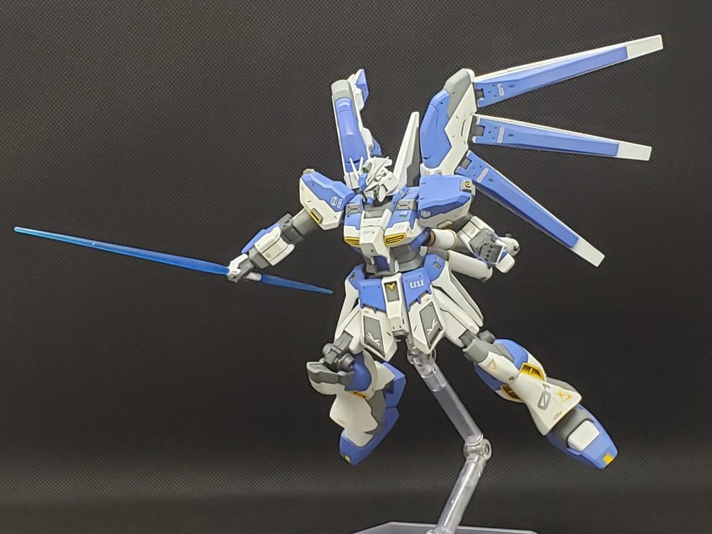 サーベルぶいーん