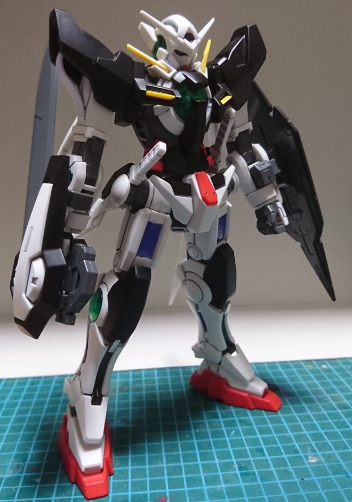 デカール&つや消し前の状態この姿を残しておくとデカールの影響力を実感できて達成感やら報われた感を味わえますね。頑張ってよかった。