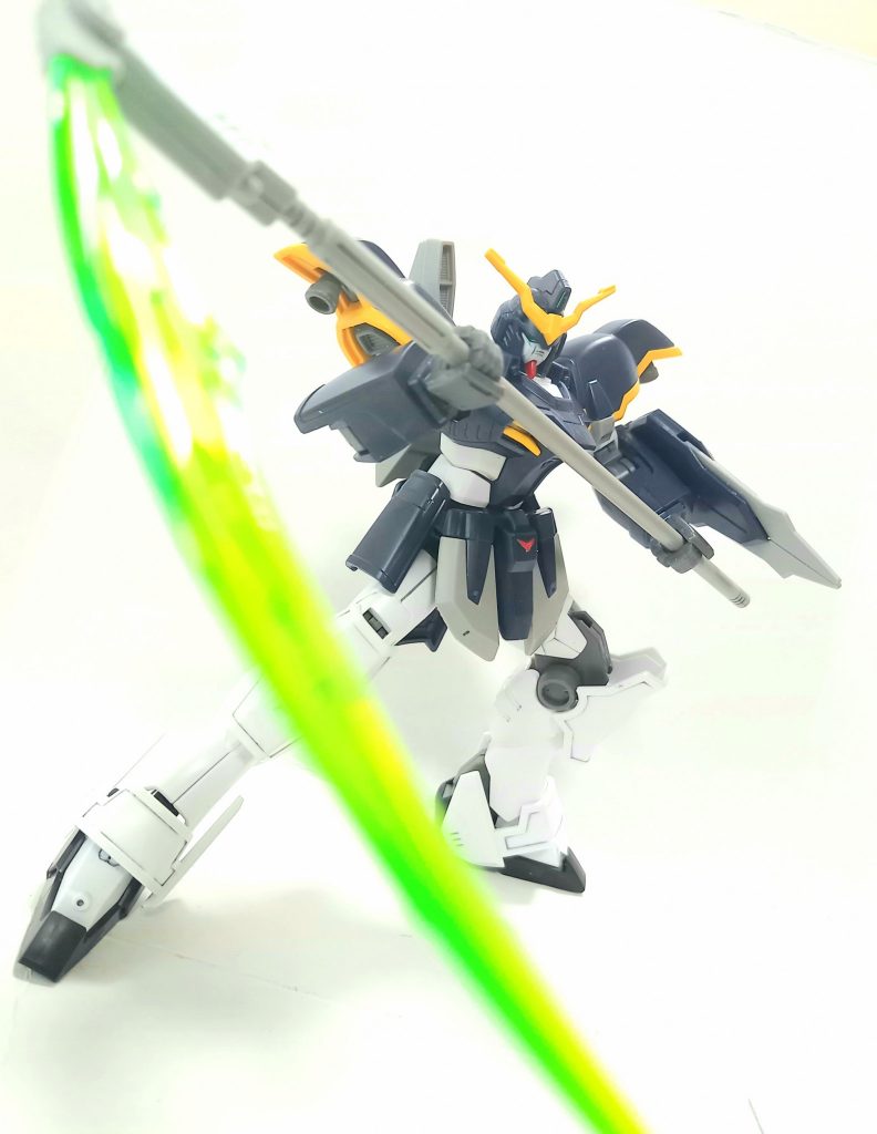 ガンダムデスサイズ–2枚目/制作者：Takanari