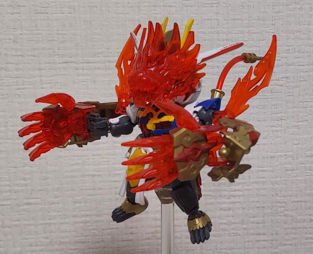 剛猿形態目は塗装すればよかった…(シールは付属せず)