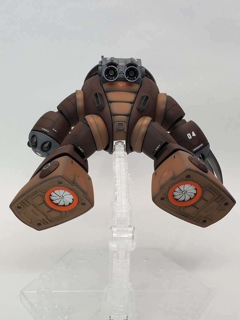 腰部3箇所にダクトを追加。足裏も塗り分けました😁