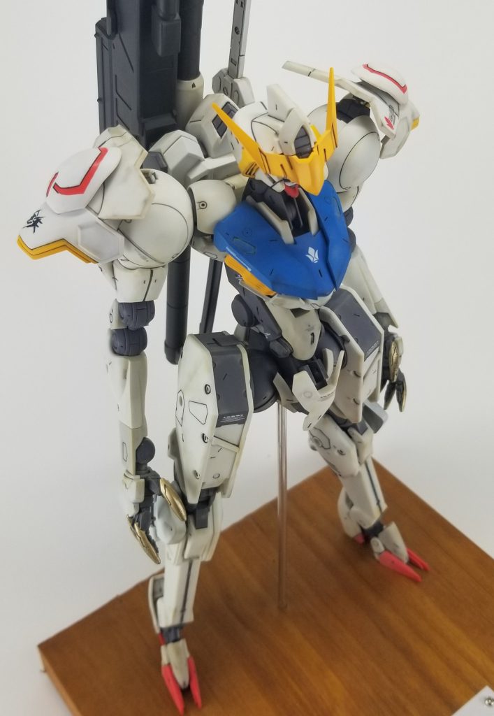 デカールは2016年のモデグラ付属デカールを一部使用しています。