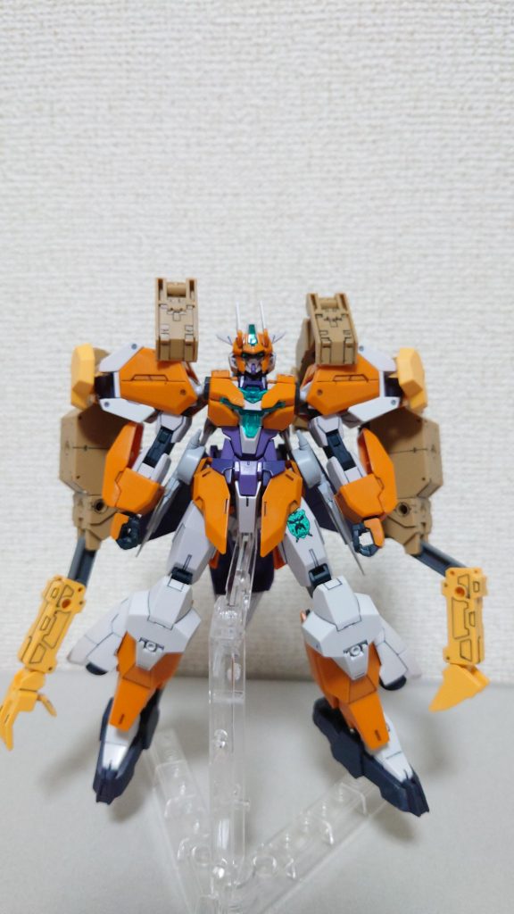 最初はサタニクスウェポンがなく代用で30MMを仕様