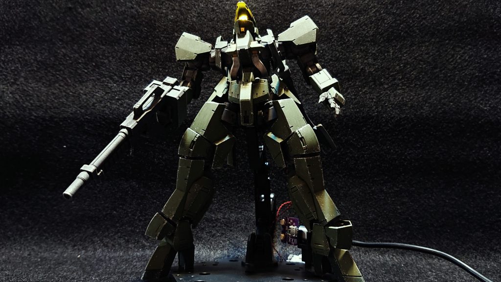 MGバルバトスのやられ役として購入しましたが、グリーンのカラーバリエーションやゴツゴツした装甲など戦車のような無骨な量産兵器感がアニメで見ていたより格好良かったため、気合を入れて製作しました。