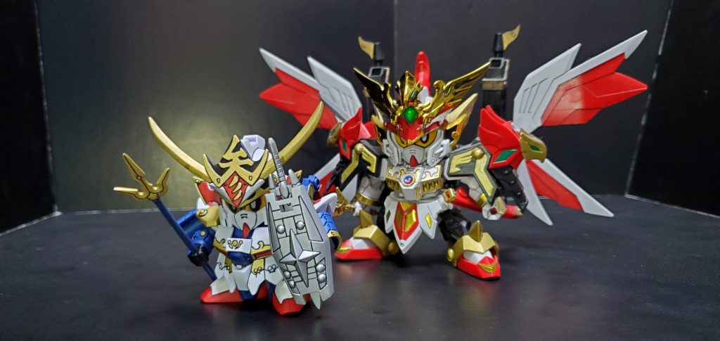 悪無覇域夢山での戦闘中、銀の楯を持っていたため結晶鳳凰の力で真駆参大将軍となります。戦いの最中、己を守るため傷つく仲間と大将軍の強大な力を目の当たりした真駆参は真に必要な事を悟り大将軍としての力を返上。以降、新世将頑駄無として大将軍に仕えることとなります。