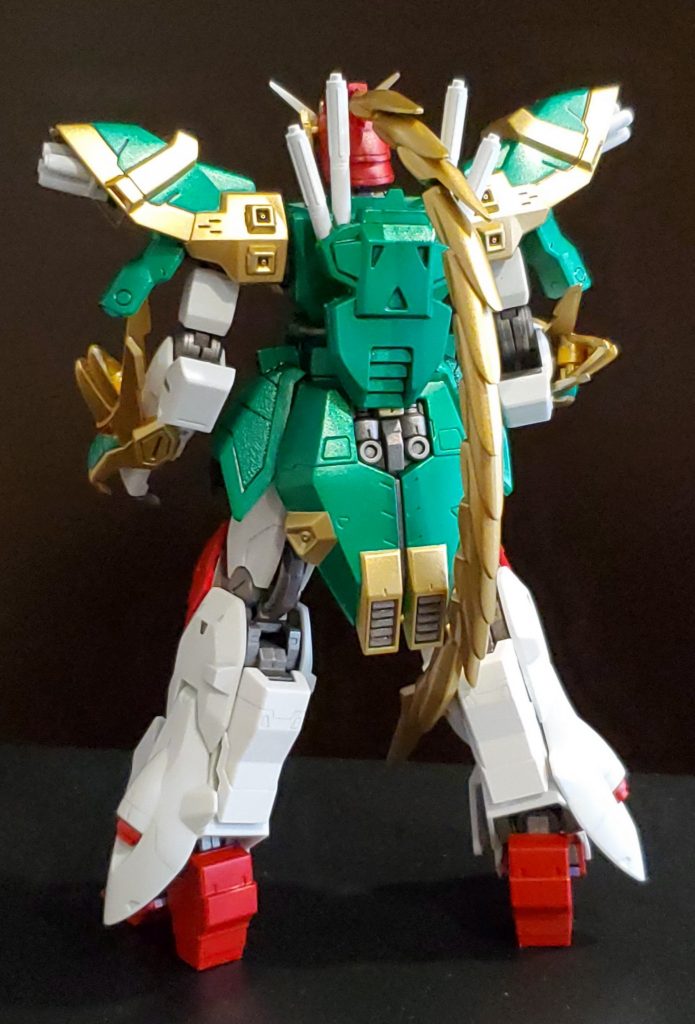 髪と下写真のフェイロンフラッグは煌・ギラーガから。残り丸々使いにくそうなジャンクとなりましたが、