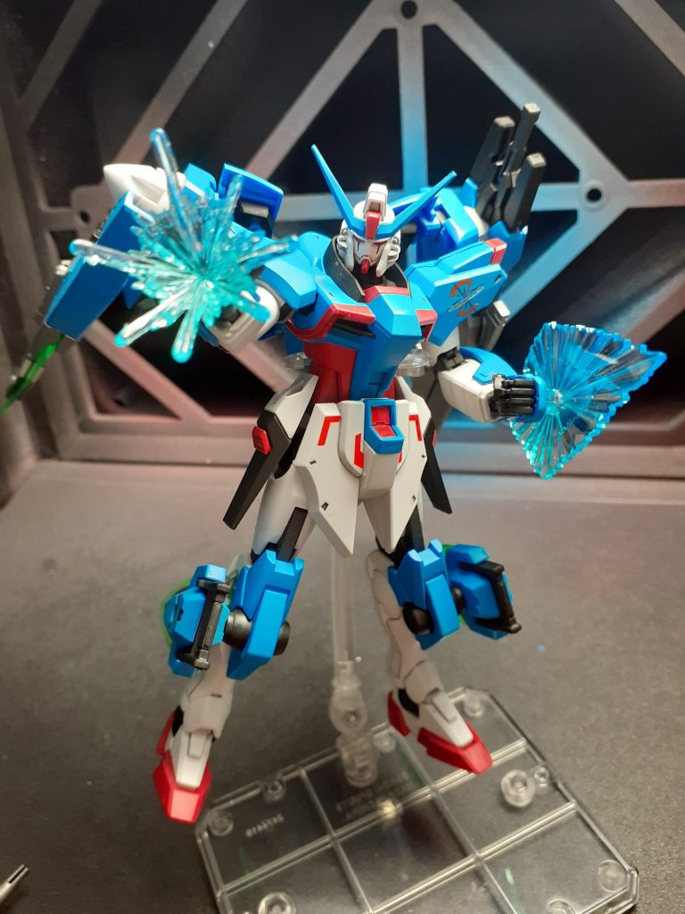 パルマフィオキーナは健在。トランザムと組み合わせて武装をすべて失っても、最後の切り札として使える設定です(厨二)