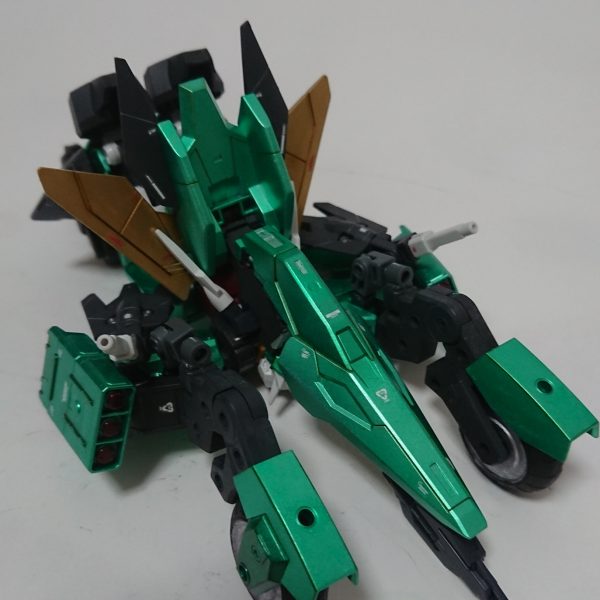 可変型サタニクスガンダム