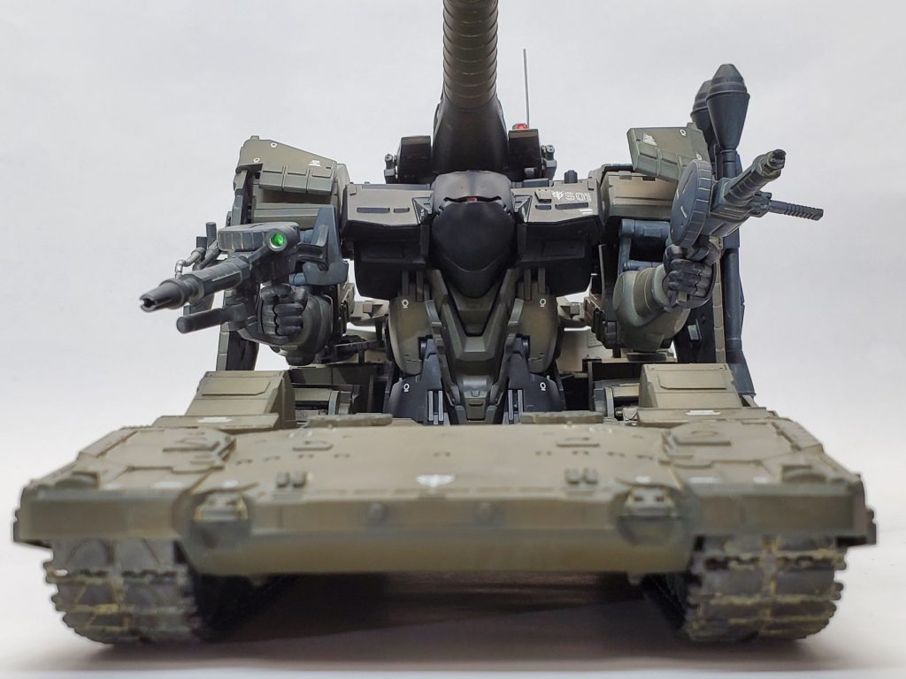 各部にプラ板やディテールアップパーツ追加で情報量をアップさせています😊