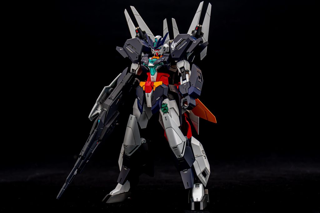 ユーラヴェンガンダム–5枚目/制作者：えつお