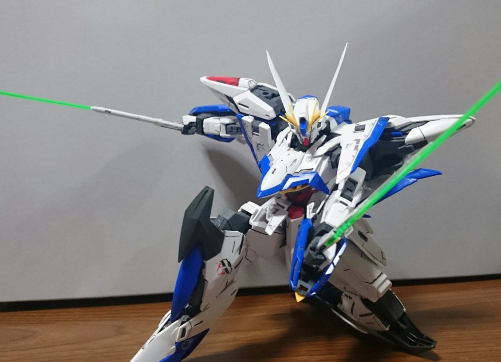 なんというか、こう、遥か過去に捨て去った筈の、中二スピリッツを呼び醒まされそうなくらい好みっス…!