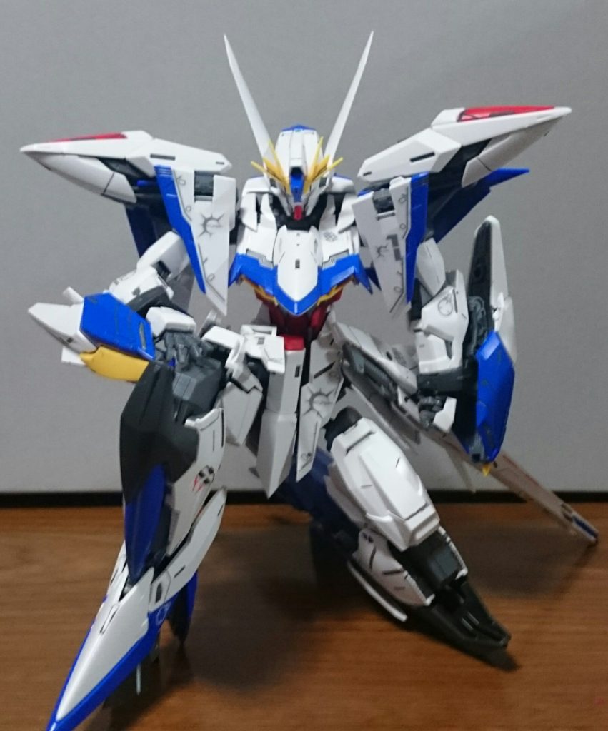 エクリプス 到着