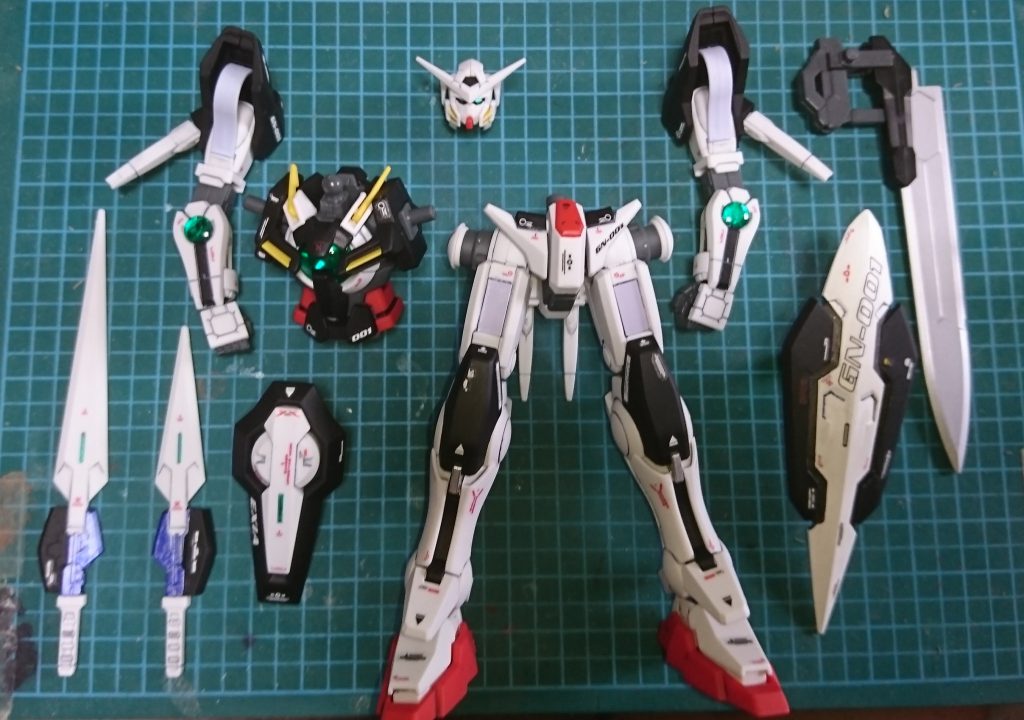 色々挑戦しましたがどれも簡単ながらかなりの効果を感じられました!特にデカールは今まで本格的に使用したことがなかったため貼った後の仕上がりの違いに驚きました。少しずつ出来る手段を増やして完成度の高い作品を作れるように頑張りたいですね