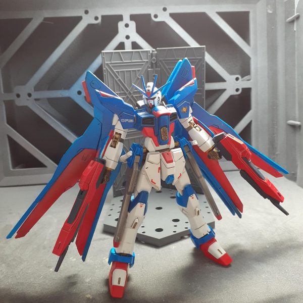 HGCEストライクフリーダムガンダム　ver.GV