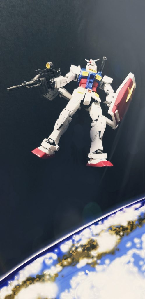 オリジンガンダム–3枚目/制作者：ケイ・シー