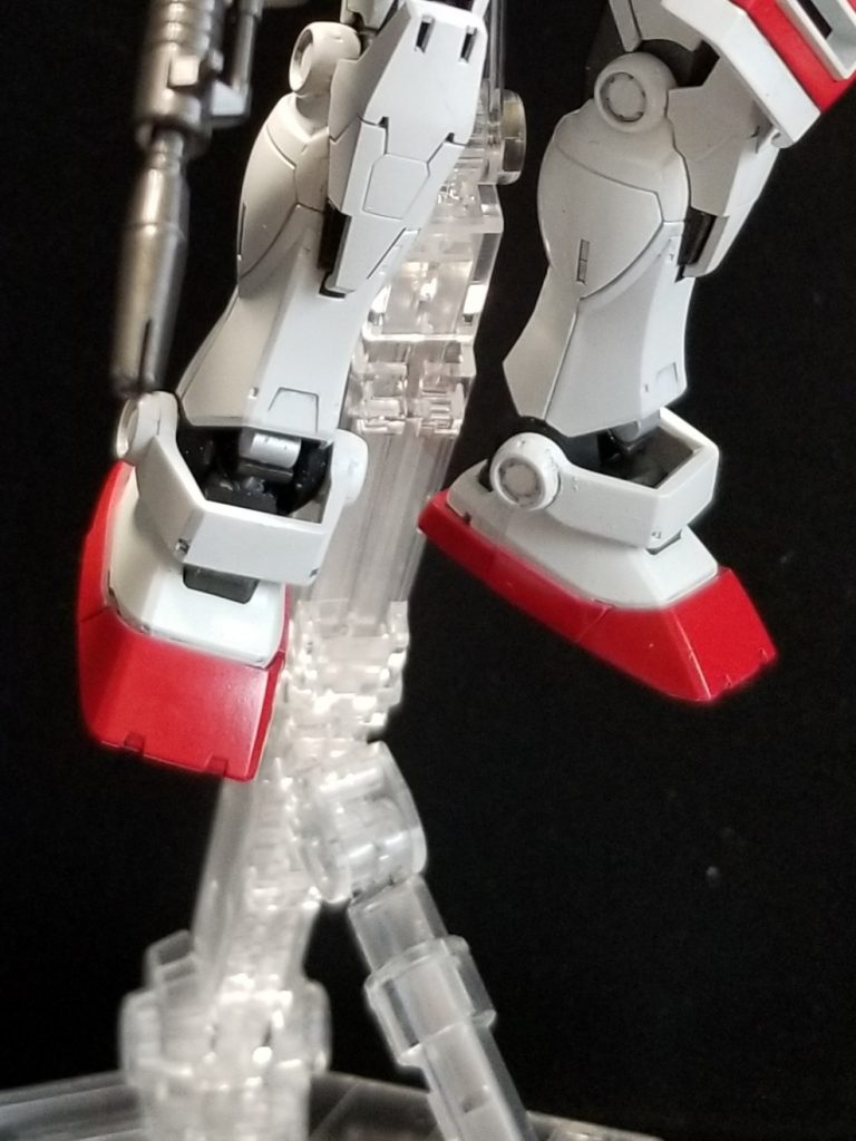 ボールジョイントがなくなったことにより玩具感が軽減されたのではないでしょうか。