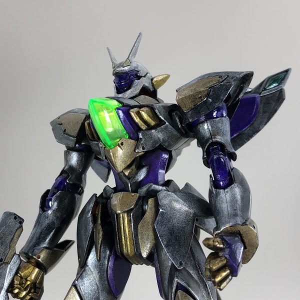 筆塗り全塗装 HG ゼイドラ 渋みを感じる仕上がりへ……