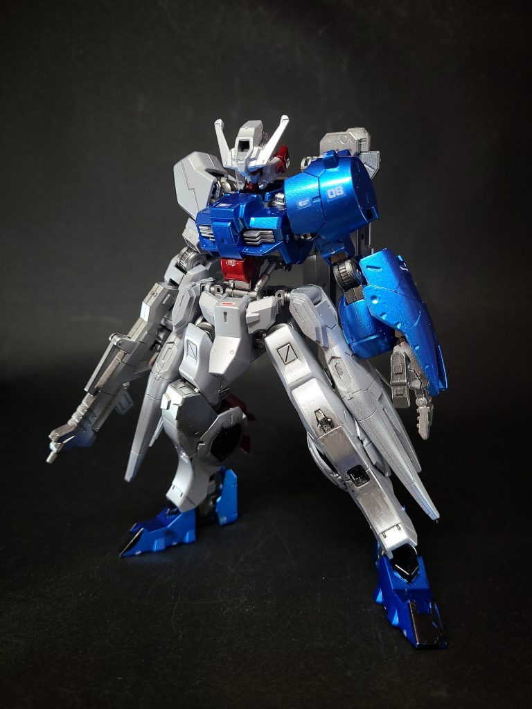 紆余曲折を経て、アスタロトは月のアバランチコロニーに拠点を置く複合企業「タントテンポ」の管理下に置かれるが、その間に装備や装甲は分解・売却されており、タントテンポの手に渡った時点でほぼフレームのみの状態となっていた。