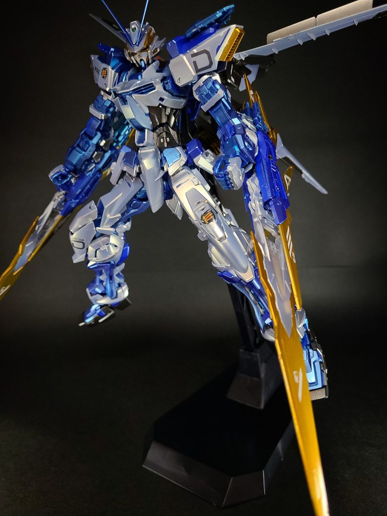 MG ガンダムアストレイブルーフレームD–9枚目/制作者:鈴木 克海