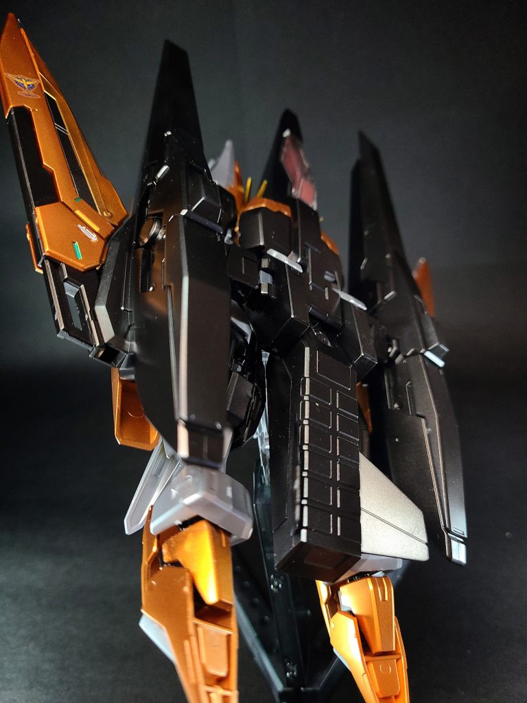 HG ガンダムハルート–9枚目/制作者:鈴木 克海