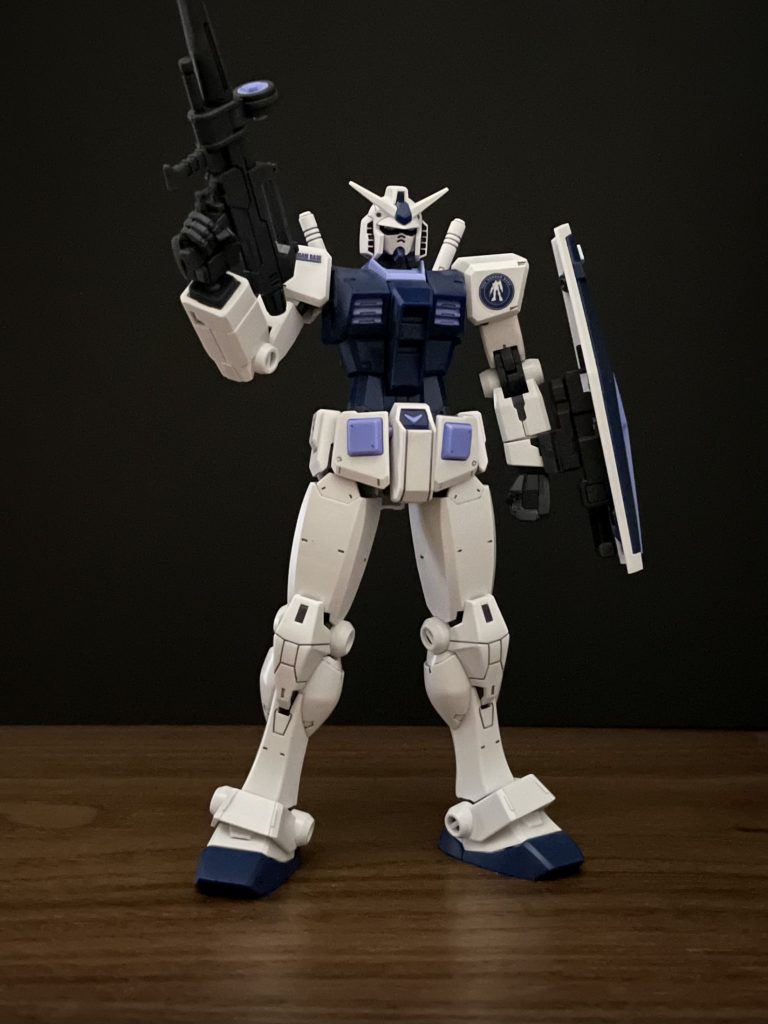 サンダーボルトのフルアーマーガンダムみたいなカラーリングが渋くてカッコいいです。