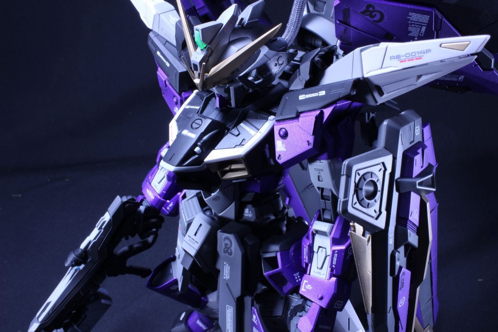 暗めのコントラストですが意外と黒背景との相性いいですね🤔