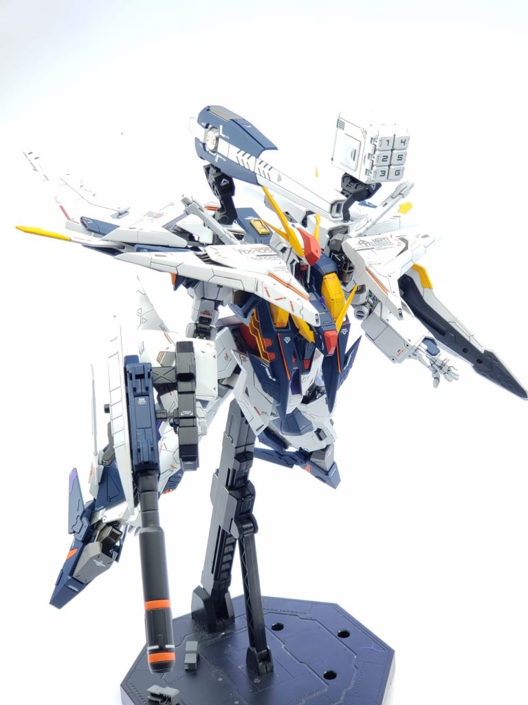 RX- 105 Xi Gundam 三高達–3枚目/制作者：adamswai188