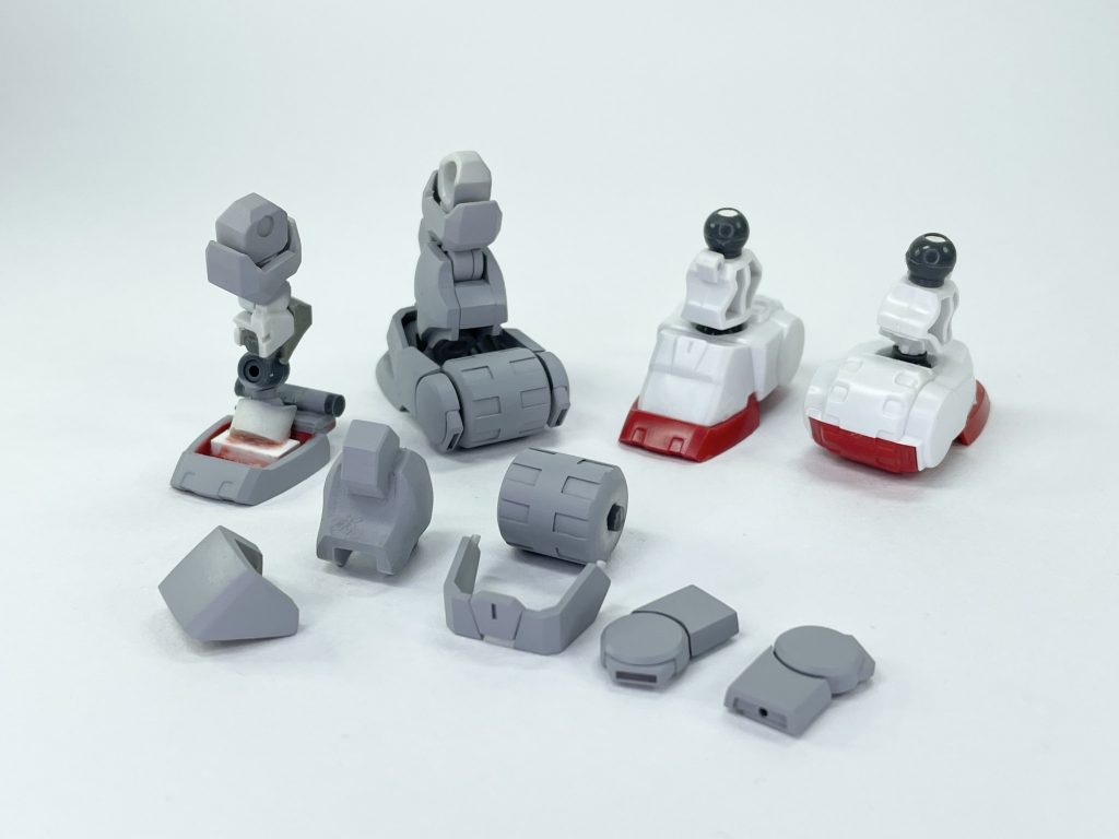 脚部はつま先部分とCSフレーム以外新設です。ホイールがある関係で関節位置が独特なので、接地性の高い足首関節の仕込みに苦労しました。