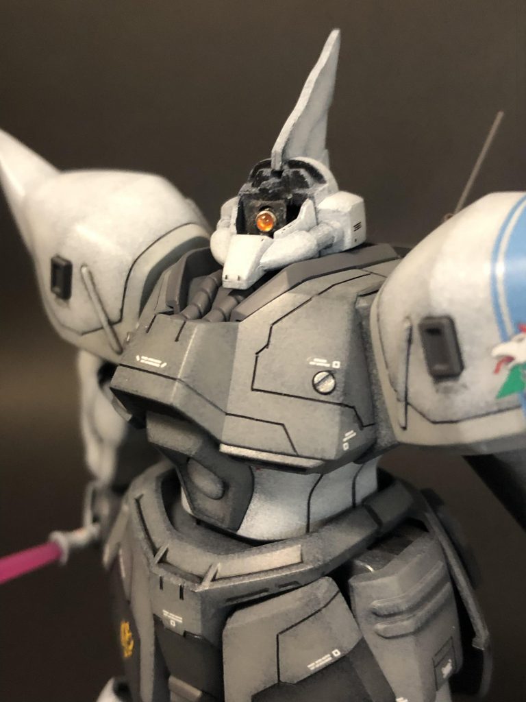 モノアイの基部にはポリキャップを仕込んで…