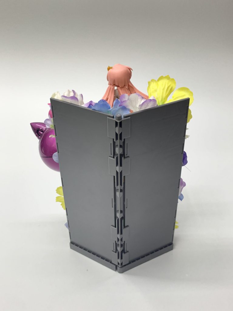 RGジオングラストシューティングセットの背面パーツを使用しました。