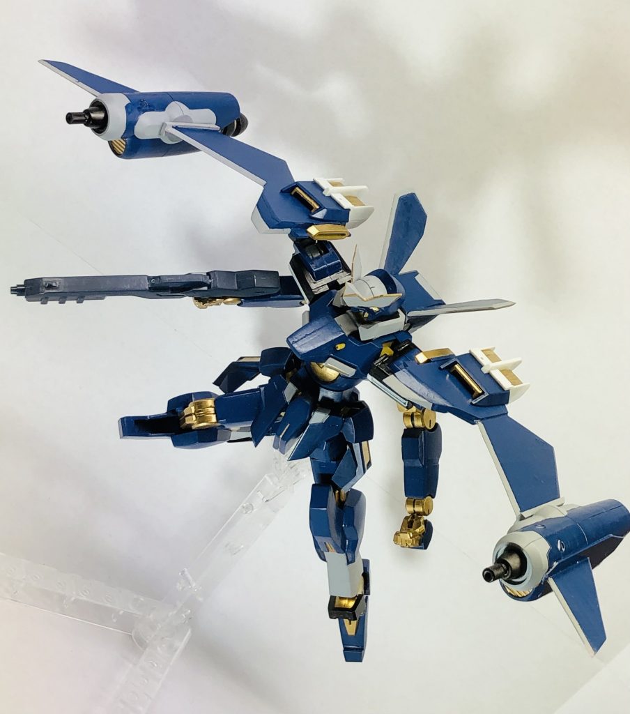 羽展開。名前の通りデュランダルバルキリーモチーフです。