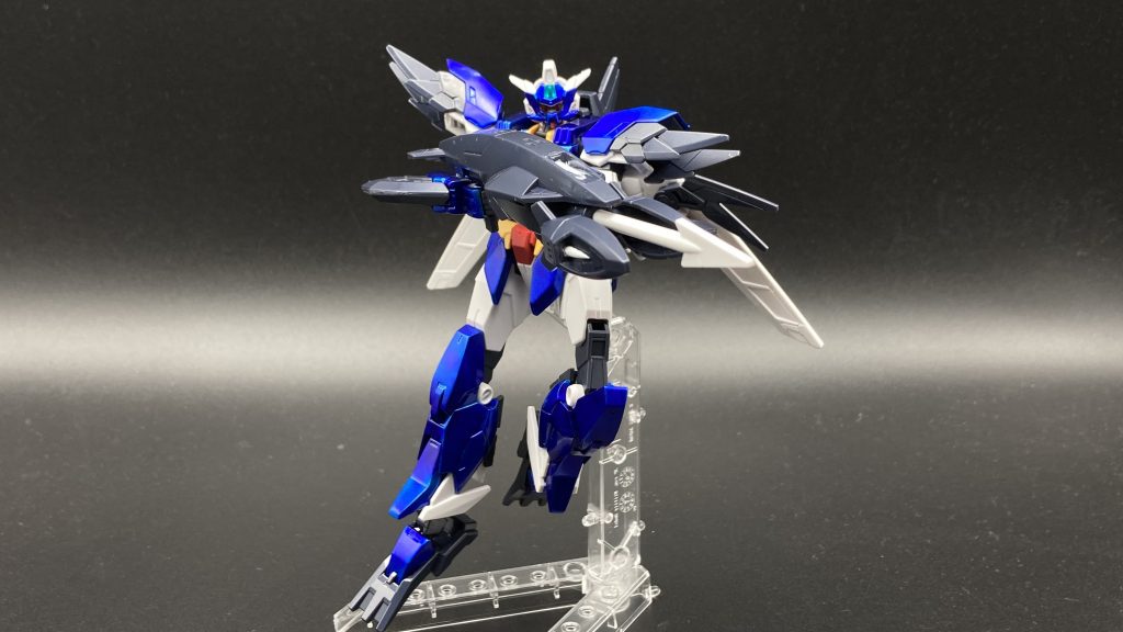 今度はメルクワンガンダムここから塗装方法が変わりまして、メッキシルバー後、マッキー青でキャンディー塗装をしています‼️