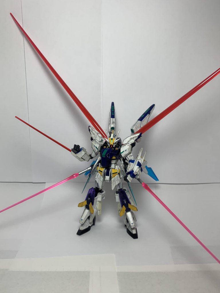 過去に投稿させていただいた時より、バックパックのビームサーベルがパワーアップしました！（エフェクトの違い）