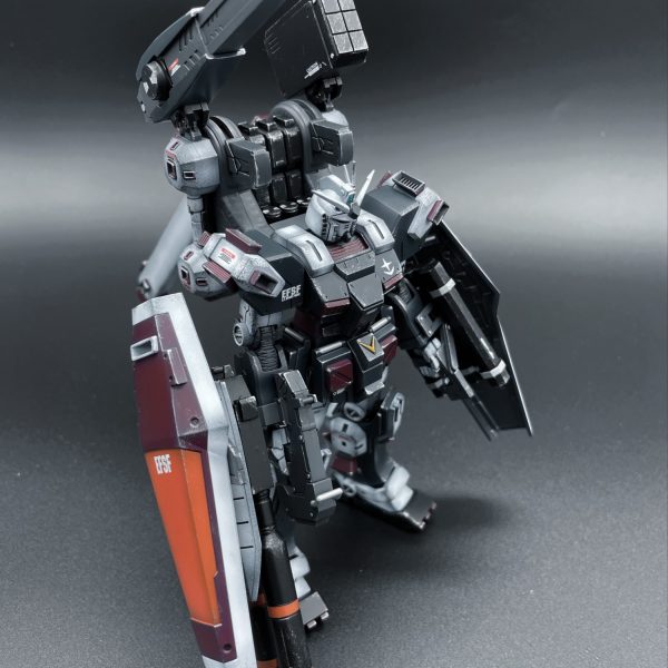 フルアーマーガンダム　サンダーボルトver